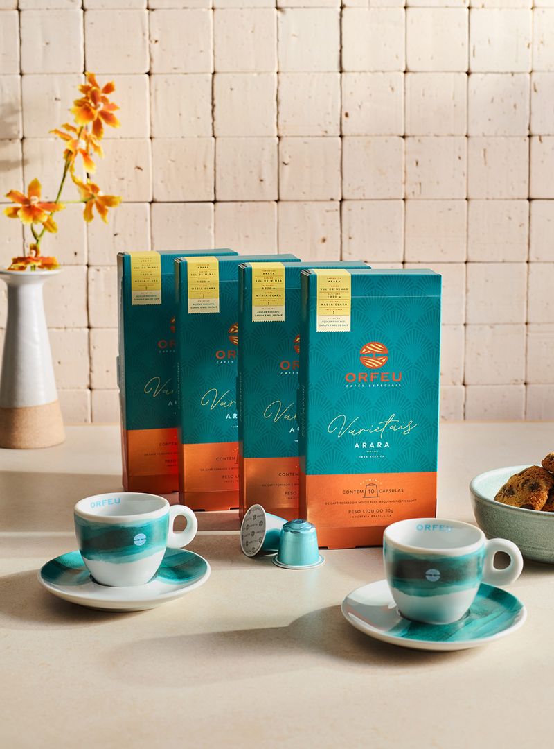 Kit Cápsulas Varietal Arara + Xicaras